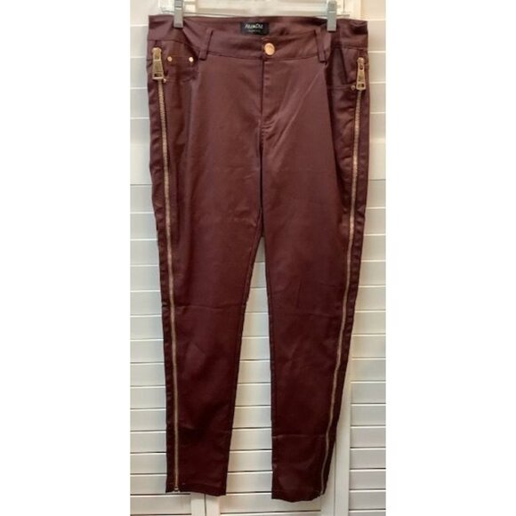 AM PM Outfits Pants - Womens Burgundy Skinny Pants With Gold Zippers & Button Closure By AM PM Outfits
